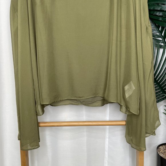 SOLD Camilla and Marc Sage Green Silk Essie Top Blouse Size 14 - Picture 7 of 14
